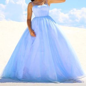 Sherri Hill Prom/Pageant light blue dress, size 2